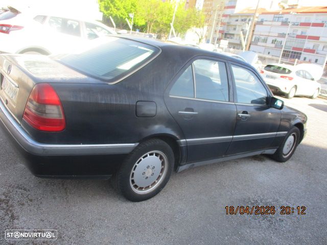 Mercedes-Benz C 220 D Elegance - 4