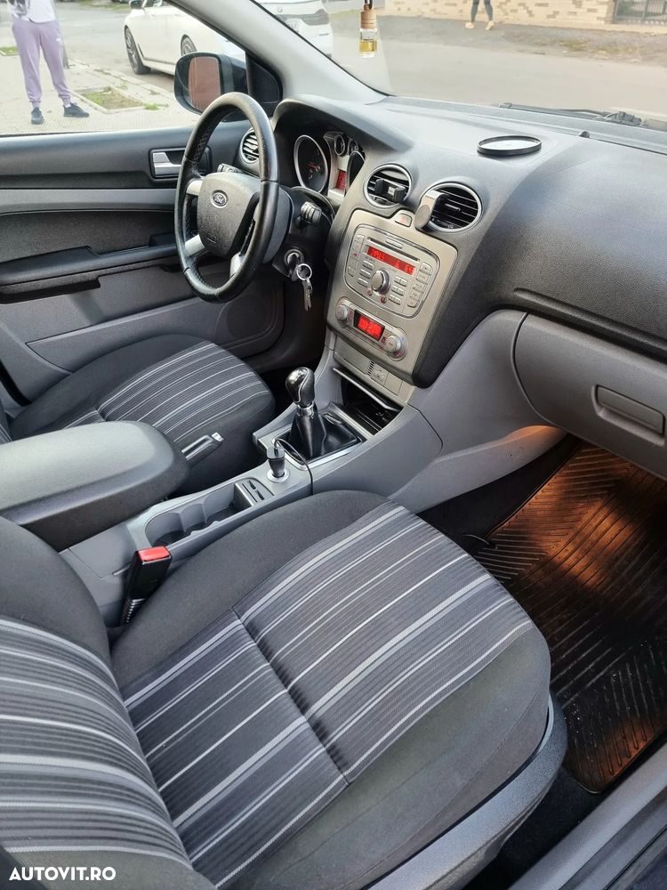 Ford Focus - 6