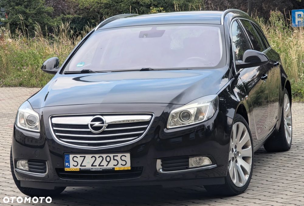 Opel Insignia 2.0 Turbo Cosmo - 1