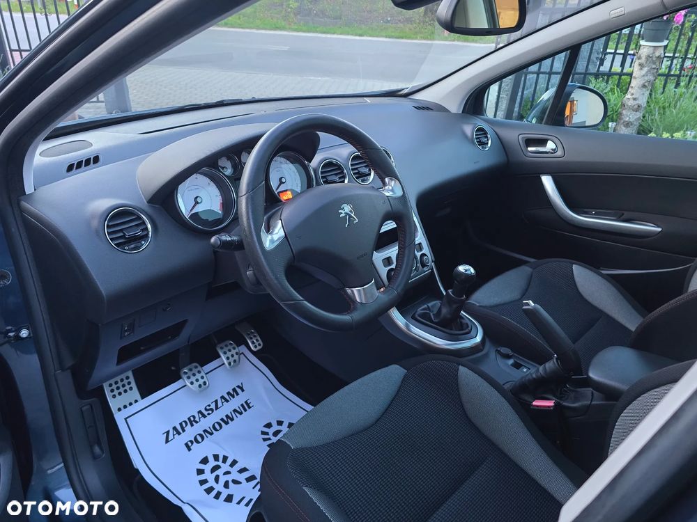 Peugeot 308 1.6 Premium - 26