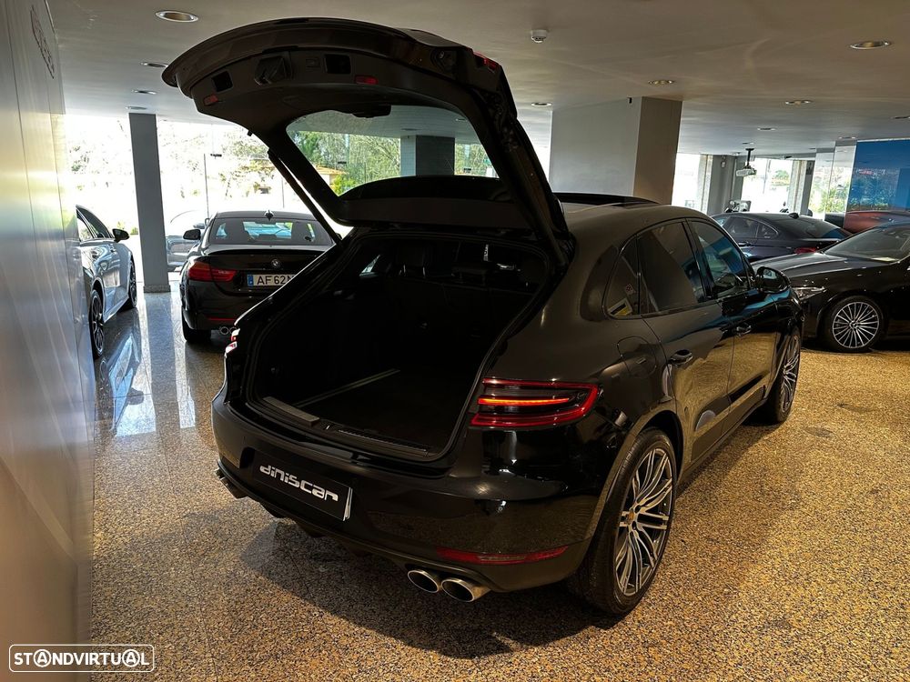 Porsche Macan S - 36