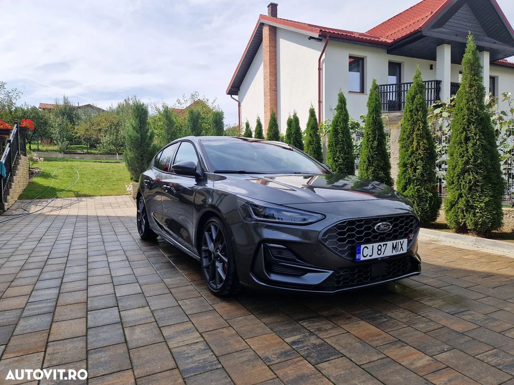 Ford Focus - 2