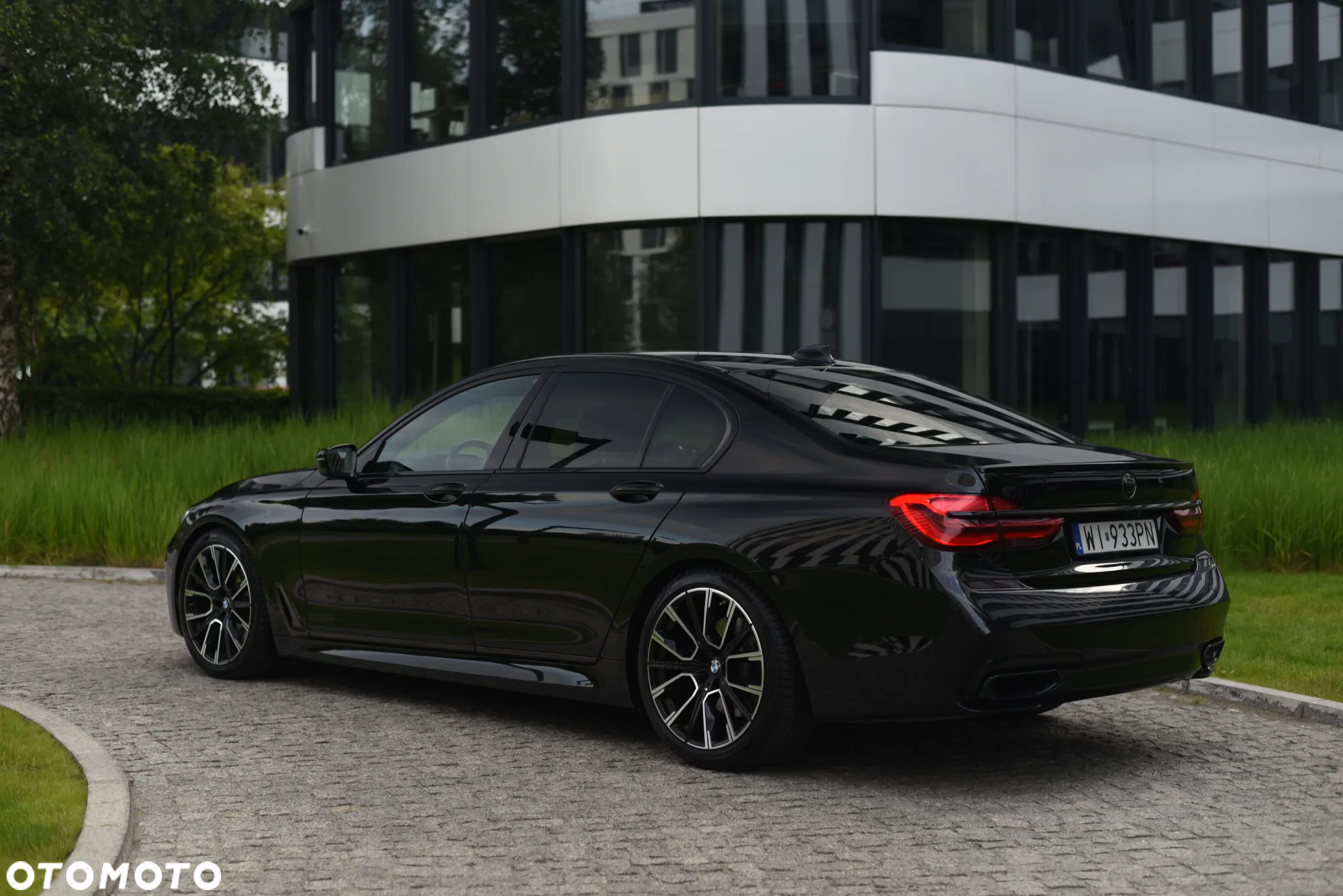 BMW Seria 7 740d xDrive - 12
