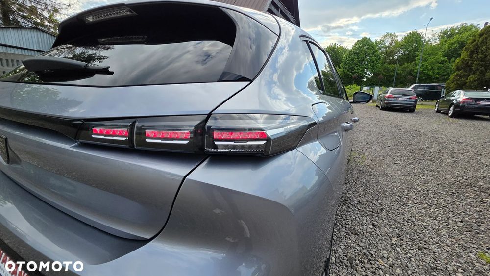 Peugeot 308 1.5 BlueHDi Allure S&S - 24