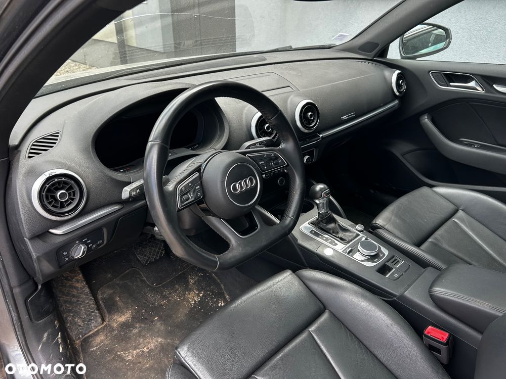 Audi A3 Sportback - 13