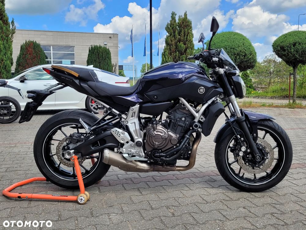 Yamaha MT - 4