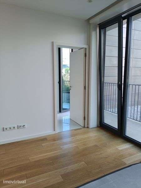 Apartamento T0 para arrendar por 780€ mês no centro de Gaia - Grande imagem: 5/11