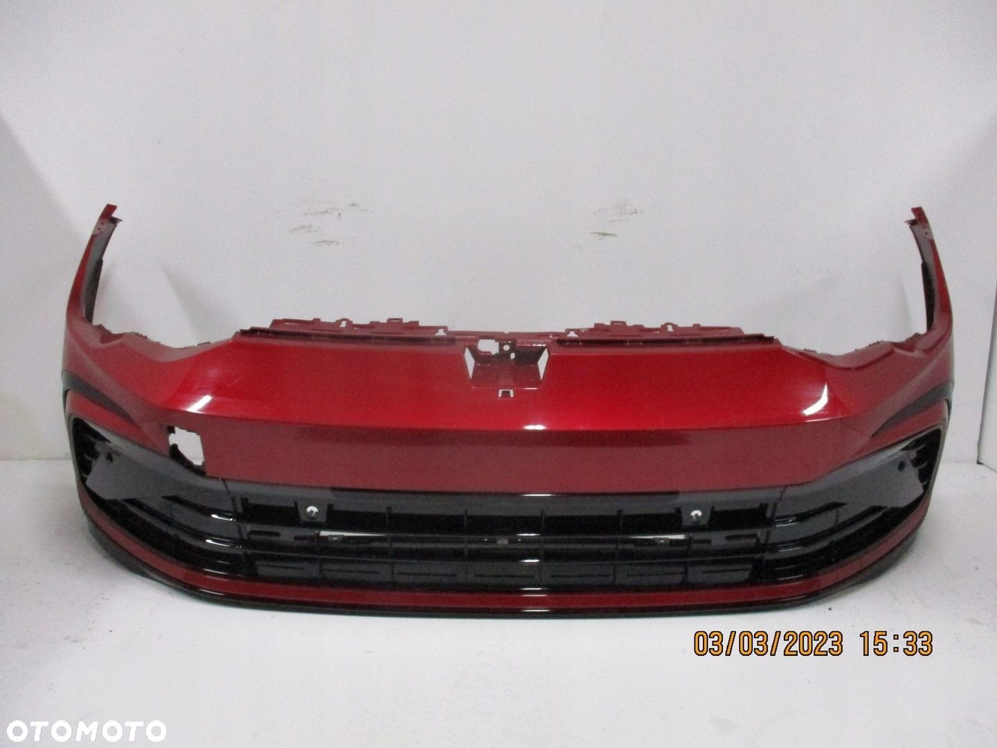 Zderzak VW GOLF VIII 5H0 R-LINE POD 4 PDC PRZEDNI - 1