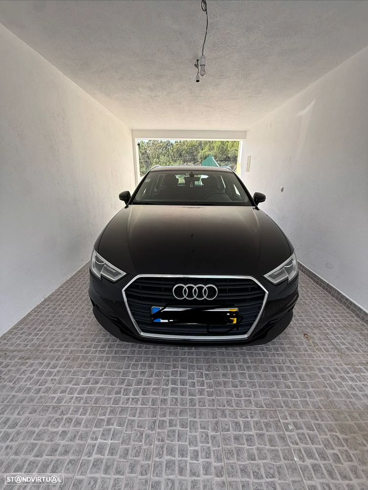 Audi A3 Sportback 1.6 TDI Design - 1