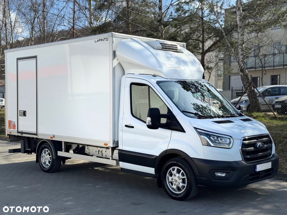 Ford Transit - 12