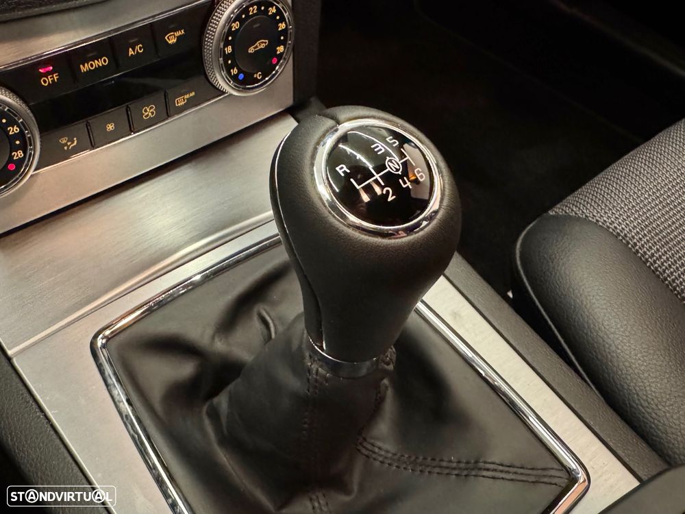Mercedes-Benz C 180 Station Kompressor BlueEFFICIENCY Avantgarde - 13