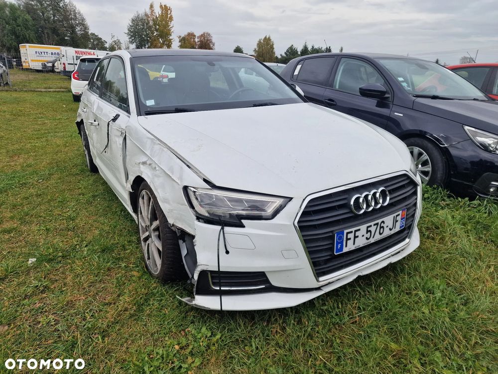 Audi A3 Sportback 35 TFSI cylinder on demand S tronic - 28