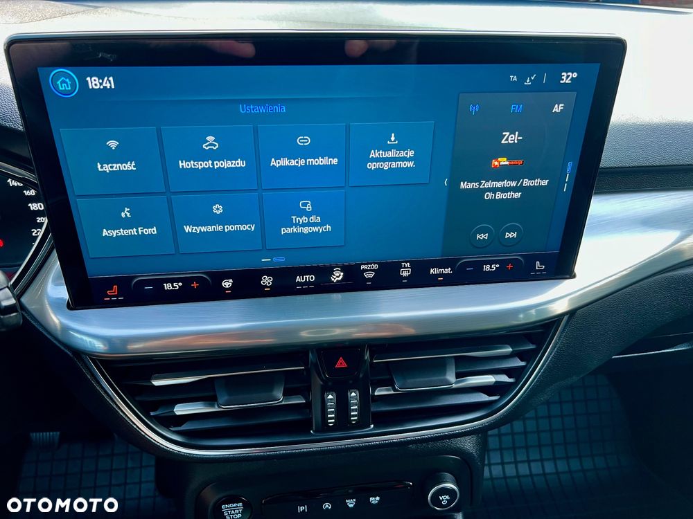 Ford Focus 1.0 EcoBoost Titanium - 28