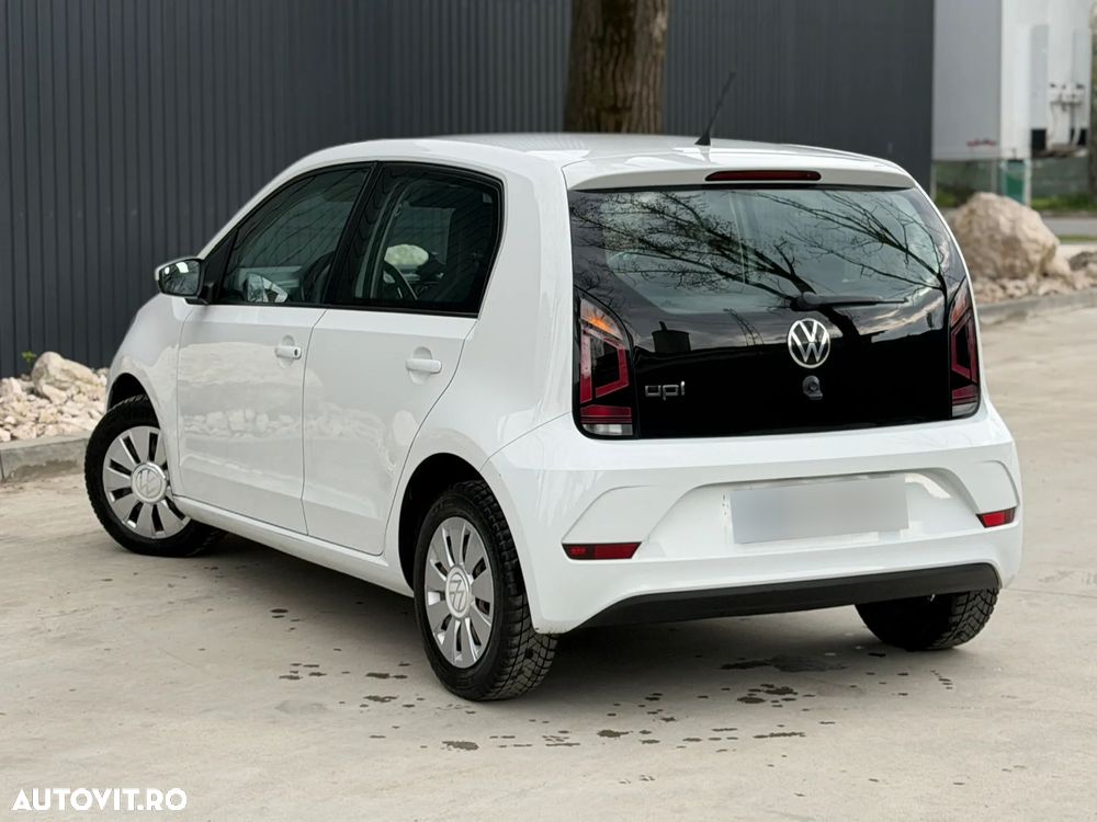 Volkswagen up! 1.0 MPI High - 6