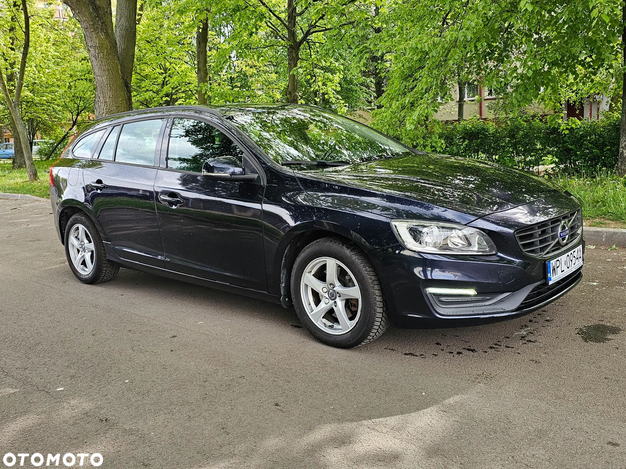 Volvo V60 D2 Geartronic Kinetic - 1