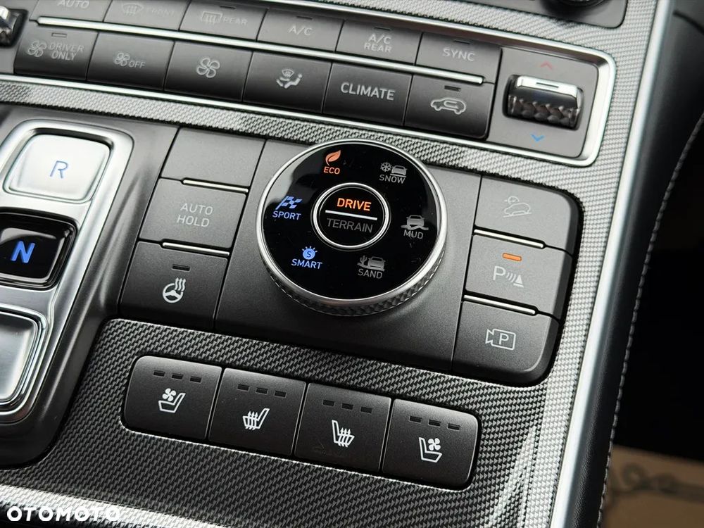 Hyundai Santa Fe 1.6 T-GDI HEV Premium 4WD - 11