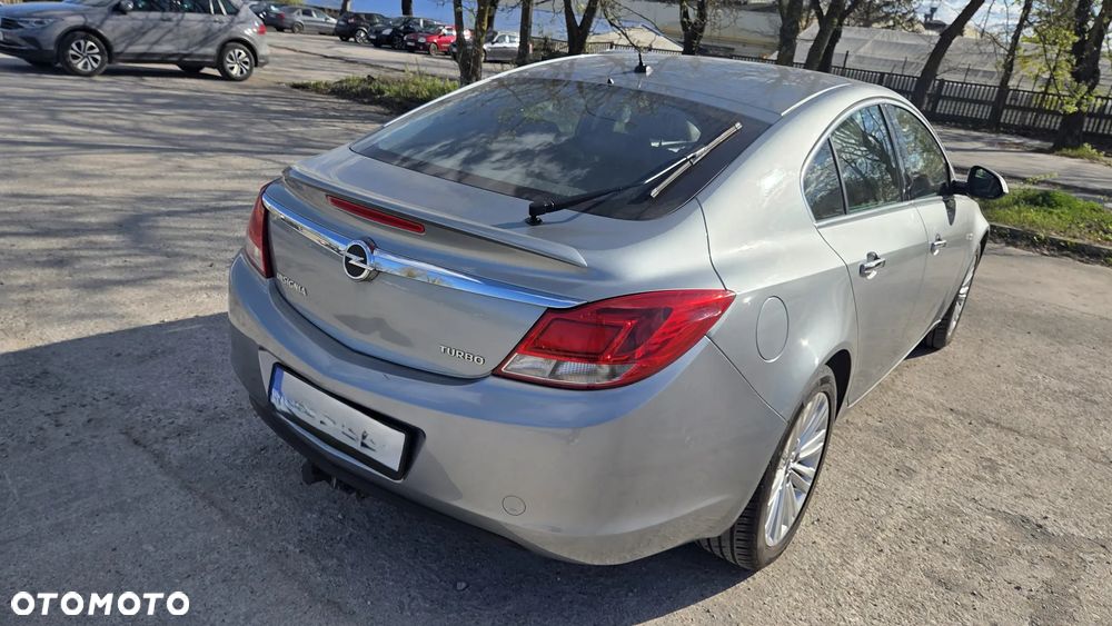 Opel Insignia 1.6 T Cosmo - 4