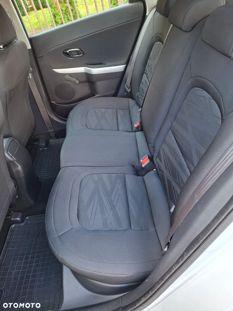 Kia Ceed Cee'd 1.6 CRDi M - 10