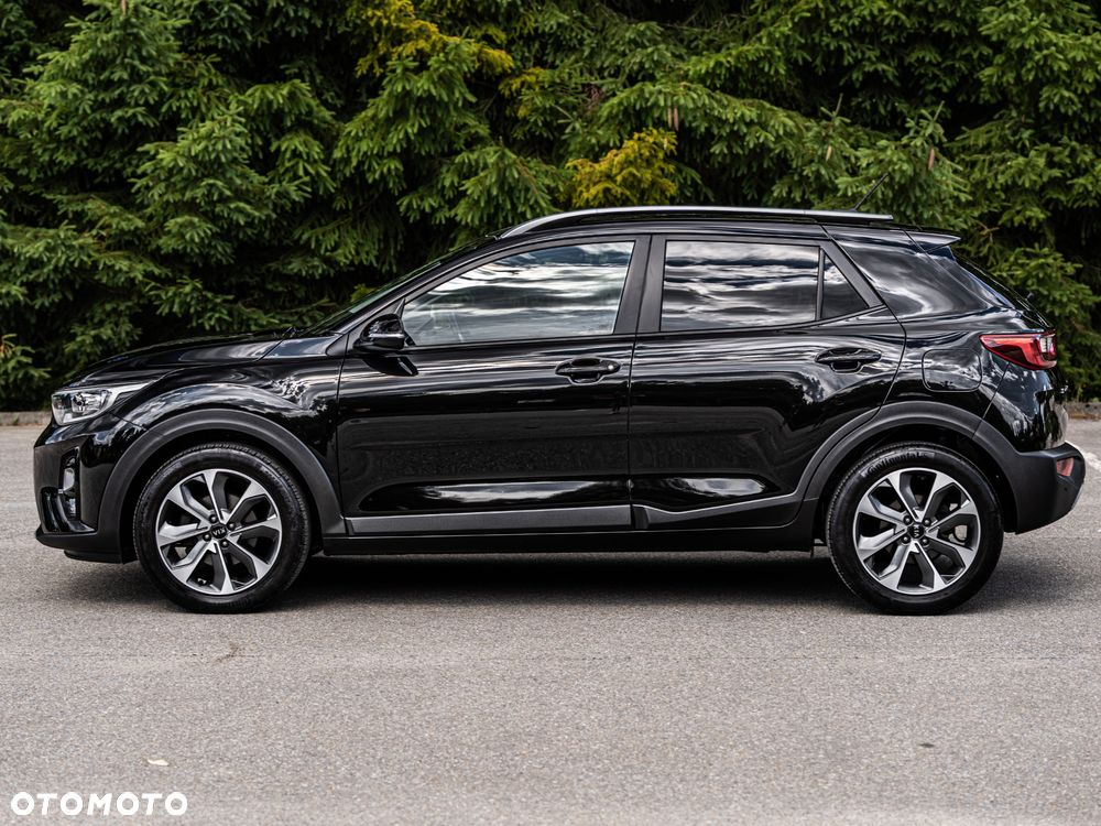 Kia Stonic 1.4 L - 6