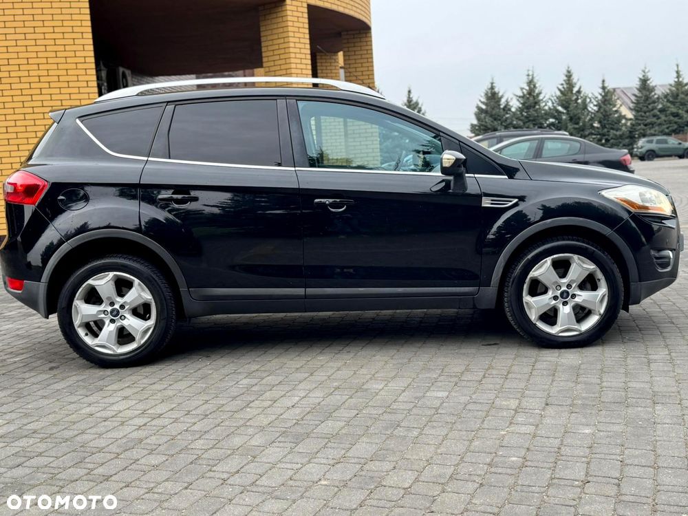 Ford Kuga - 10