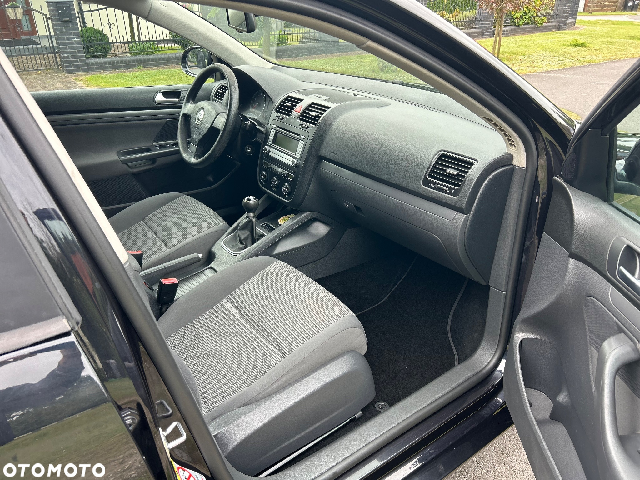 Volkswagen Golf 1.6 Comfortline - 10