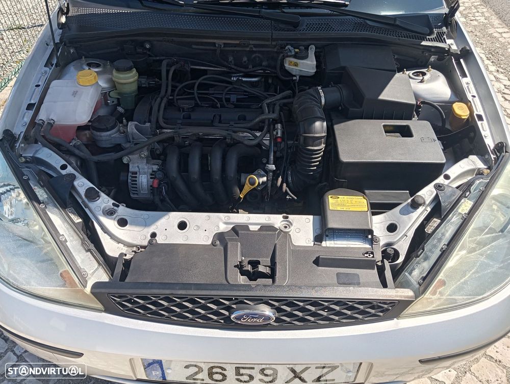 Ford Focus 1.4 Trend - 17
