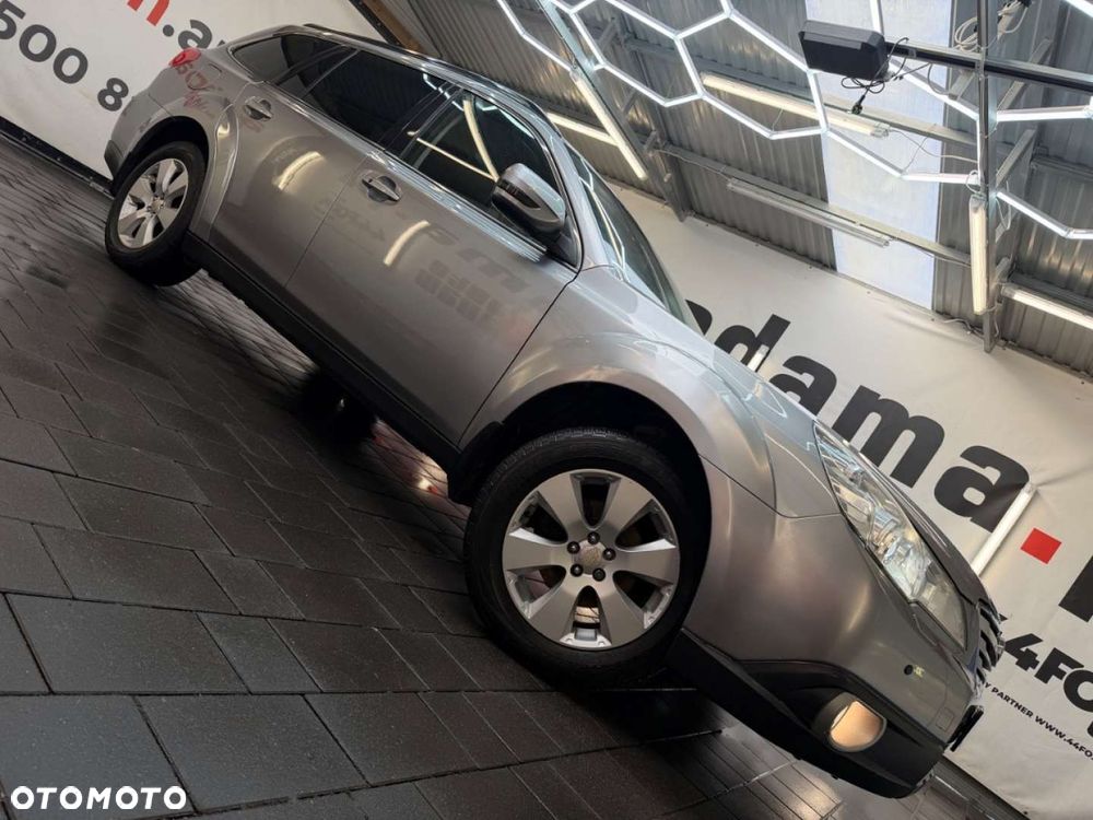 Subaru Outback - 16