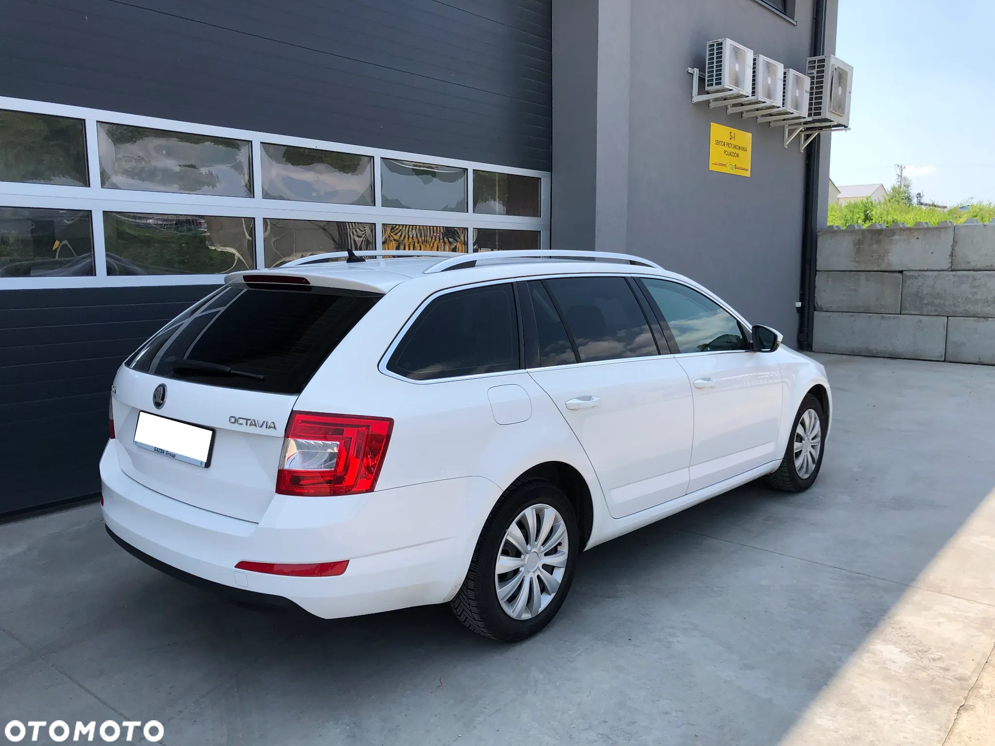 Skoda Octavia 2.0 TDI Style DSG - 3