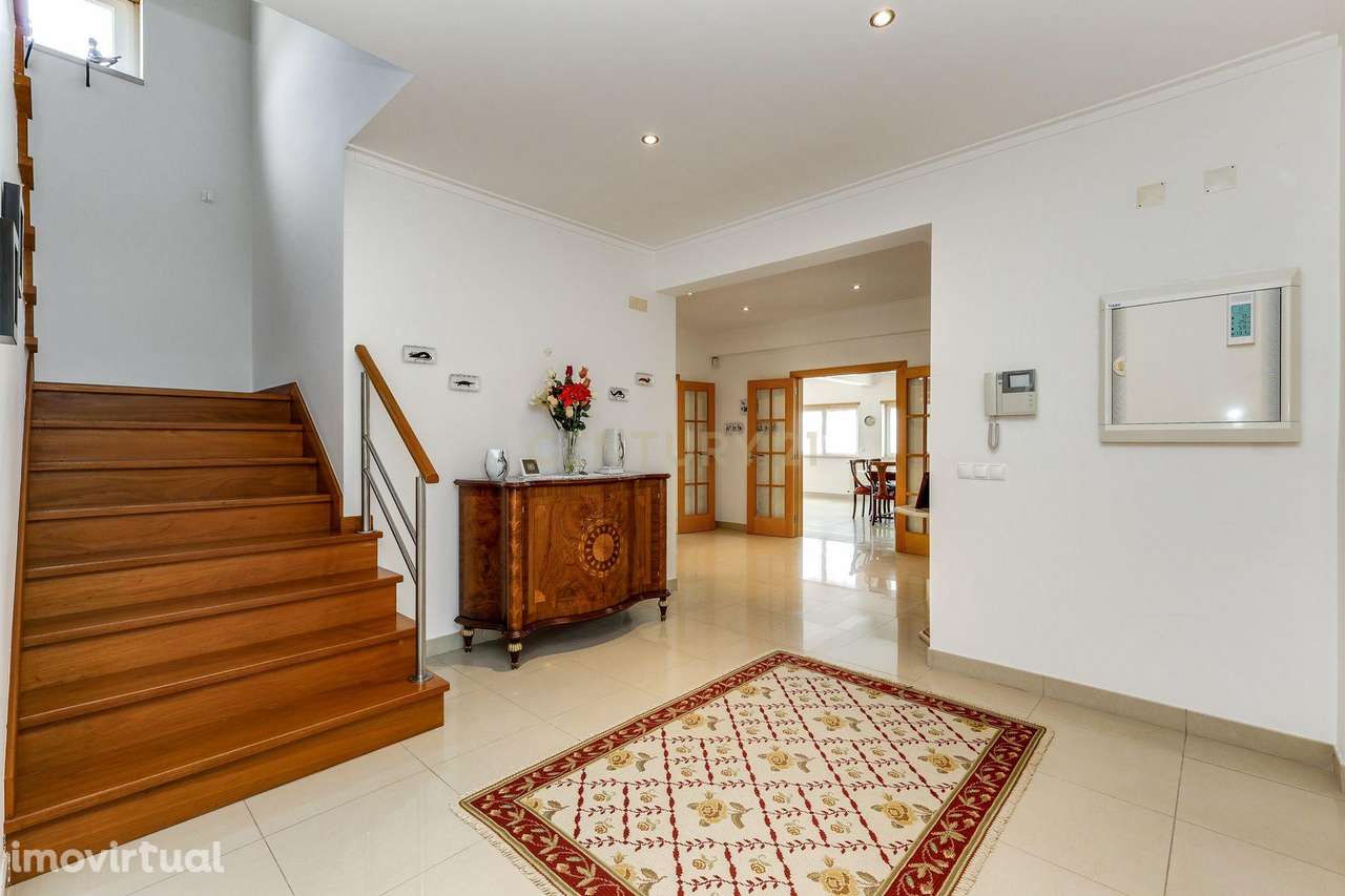 Moradia T6 com piscina e vista deslumbrante sobre o Rio Tejo, localiza - Grande imagem: 5/17