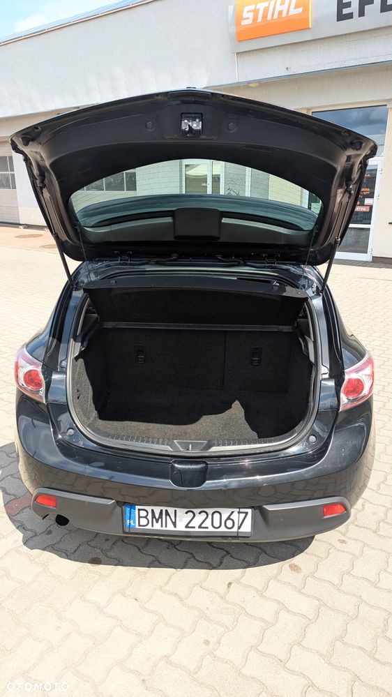 Mazda 3 - 7