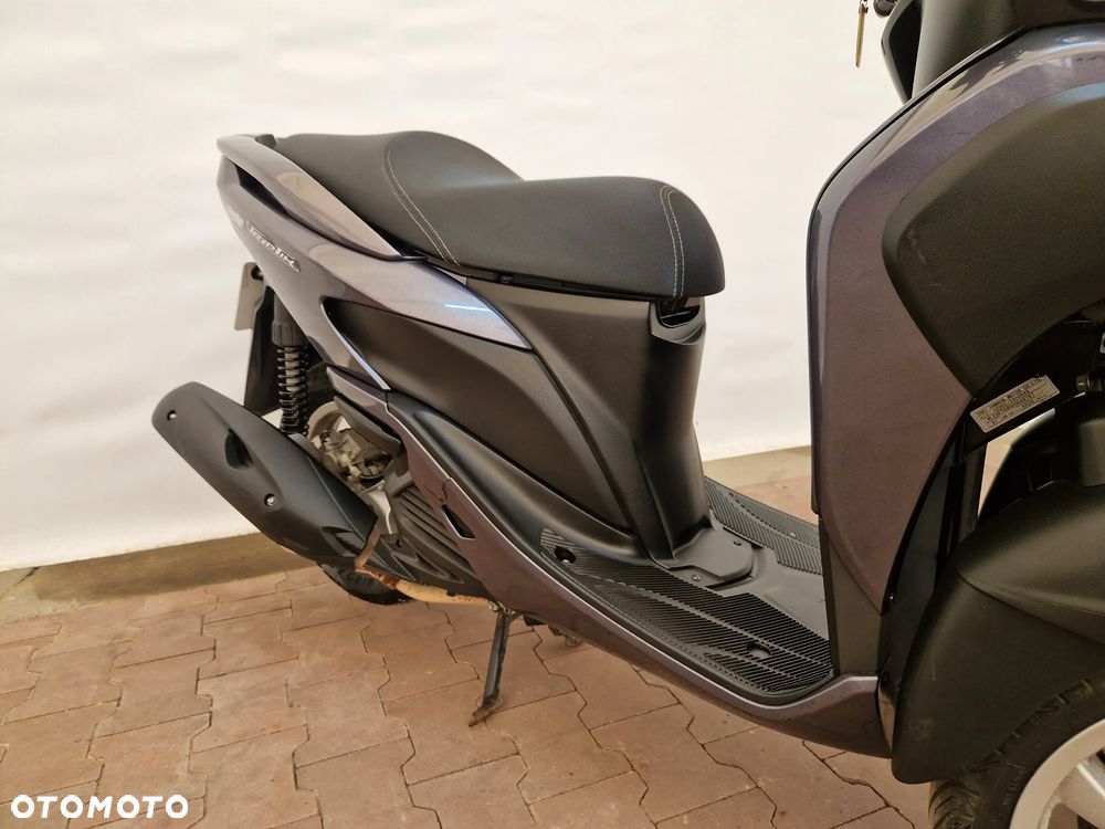 Yamaha Tricity - 17