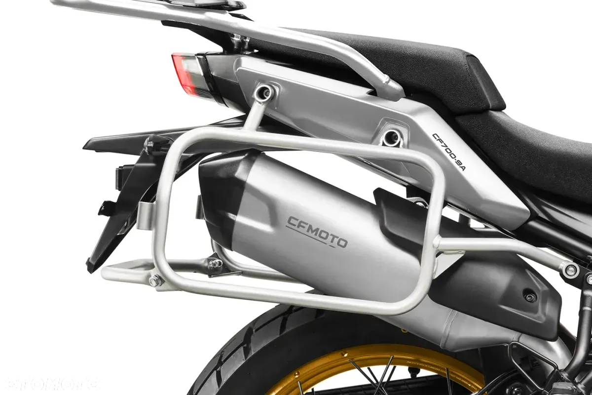 CFMoto MT - 7