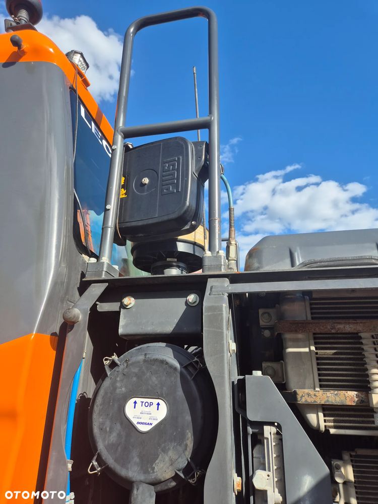 Doosan DX 170 W - 10
