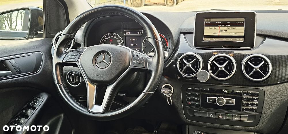 Mercedes-Benz Klasa B 180 d BlueEFFICIENCY Edition Style - 28