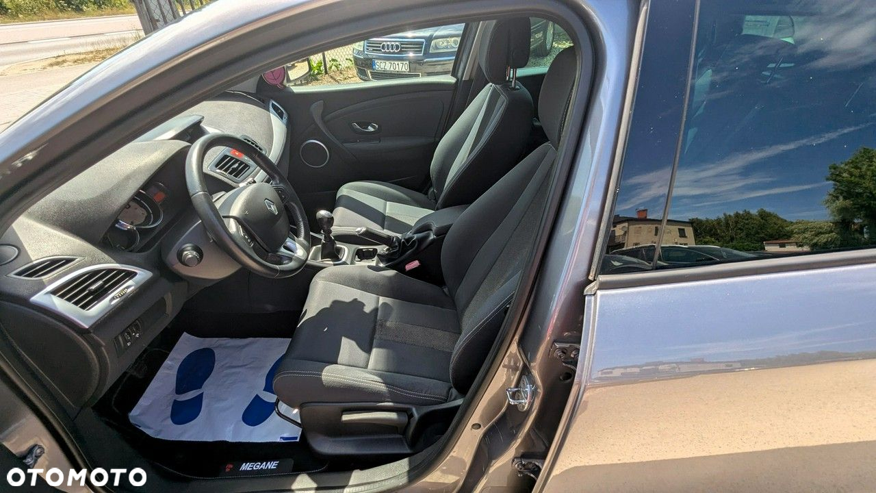 Renault Megane - 11