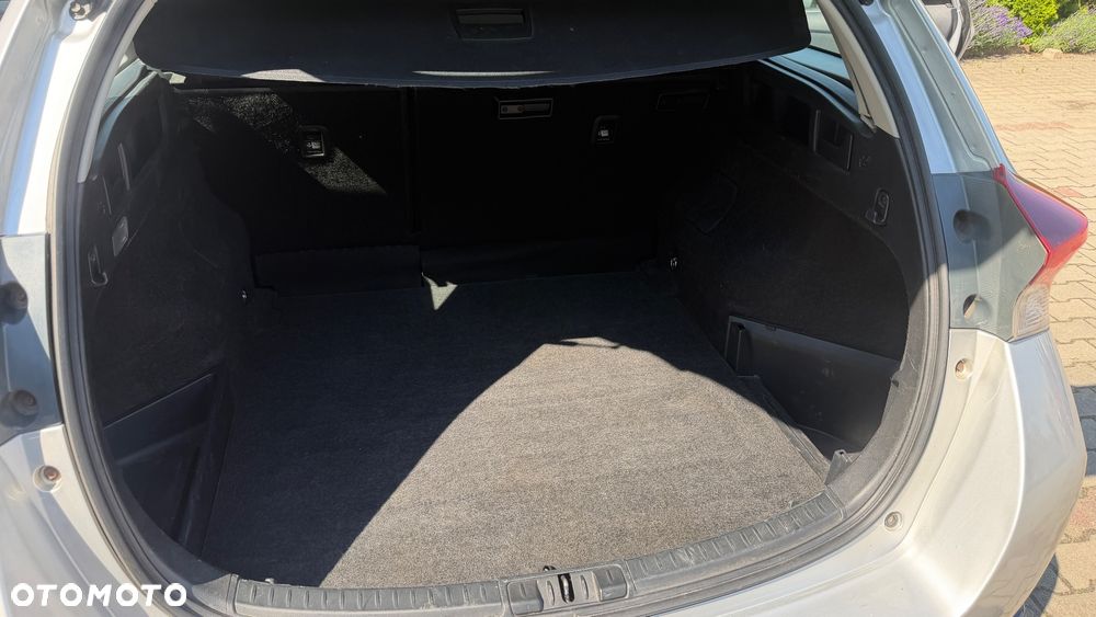 Toyota Auris 1.6 Active - 14