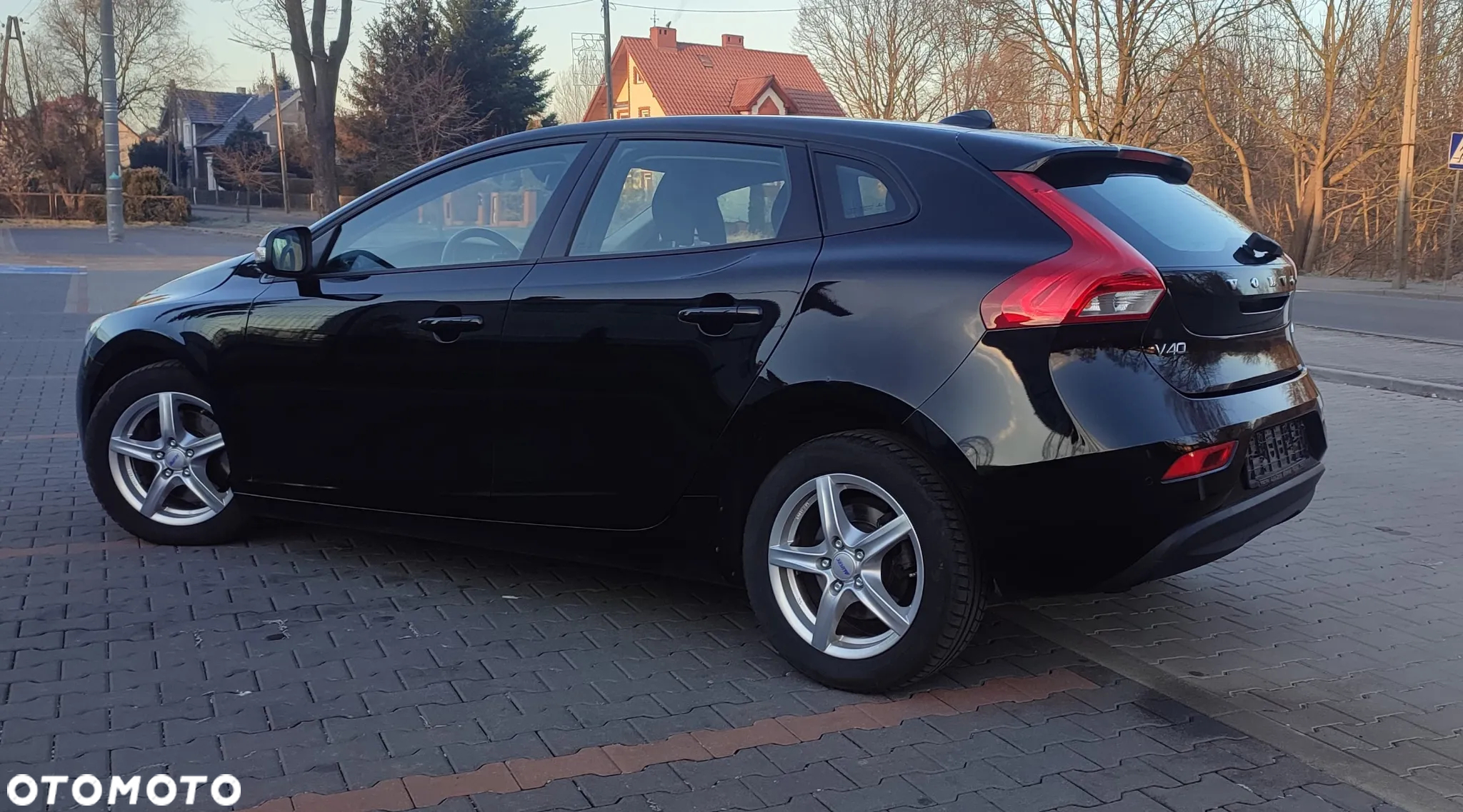 Volvo V40 D2 - 12