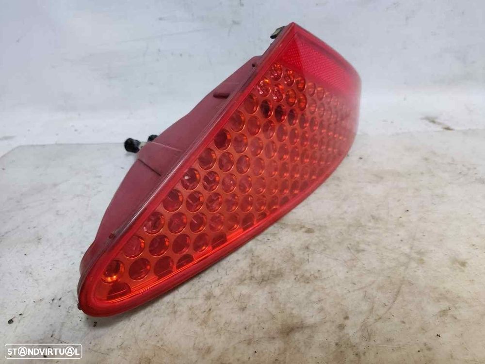 FAROLIM TRASEIRO ESQUERDO INTERIOR PEUGEOT 307 CC 2005 - 6