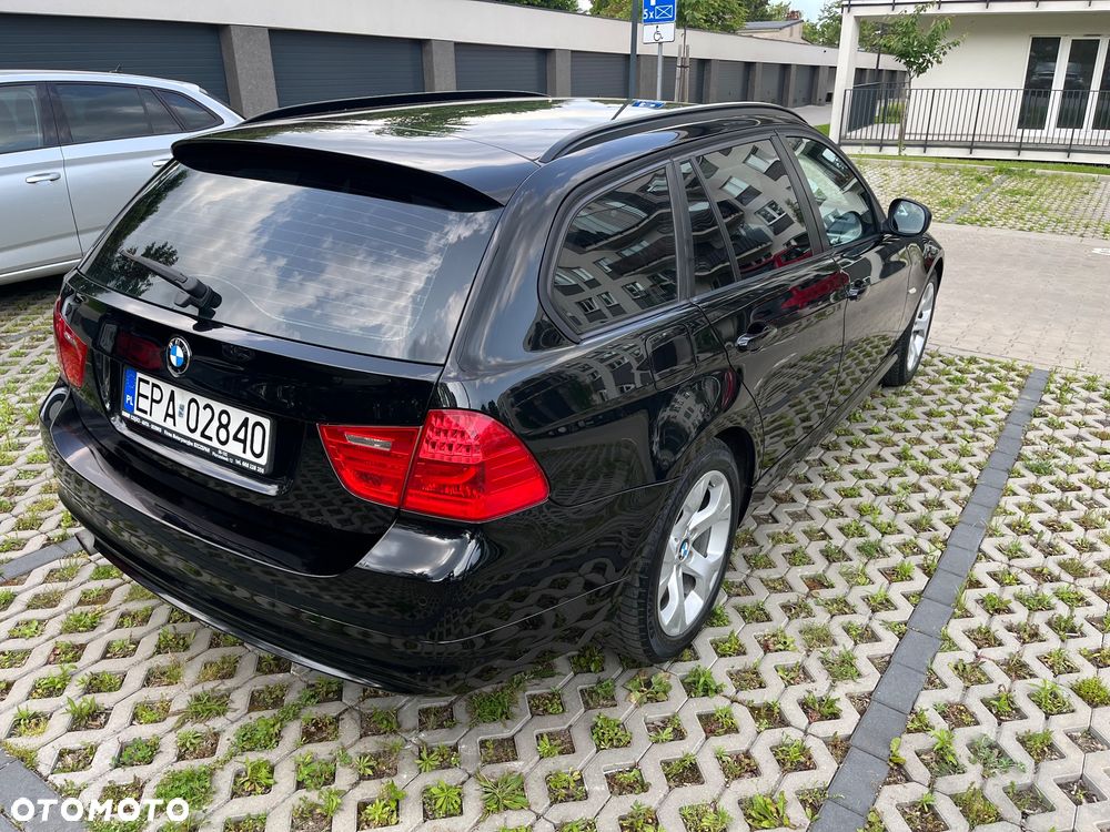 BMW Seria 3 318d - 6