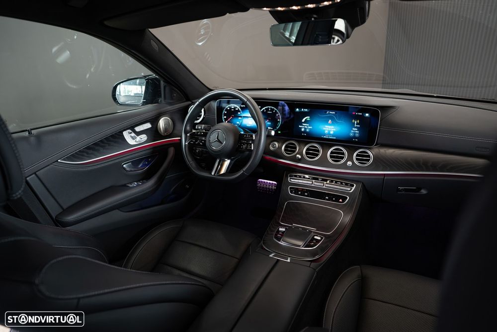 Mercedes-Benz E 300 de 4Matic T 9G-TRONIC - 12