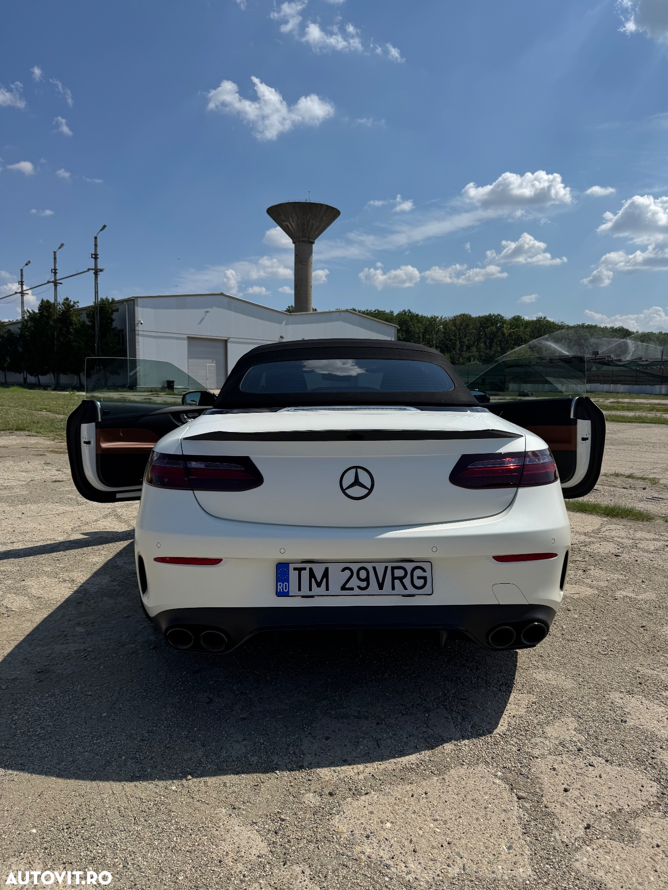 Mercedes-Benz E AMG 53 4MATIC Cabrio - 14