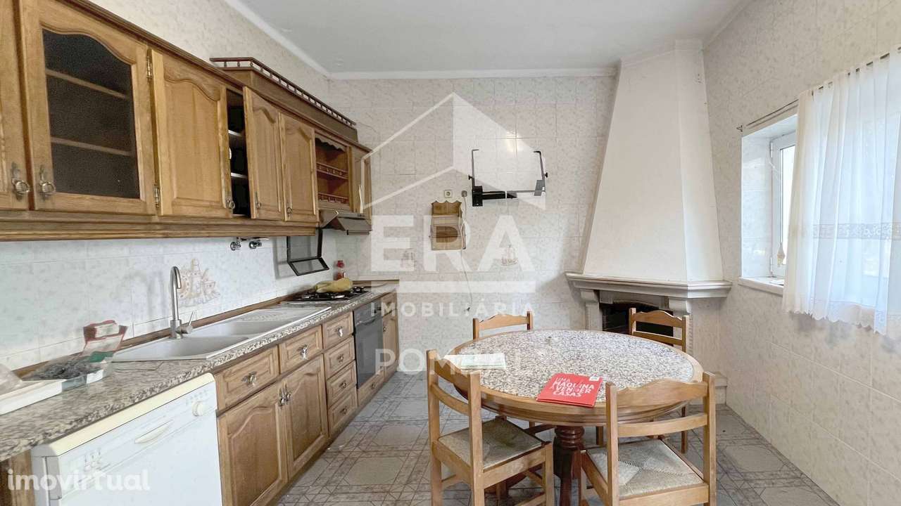 Moradia T6 localizada em Freixianda - Grande imagem: 4/18