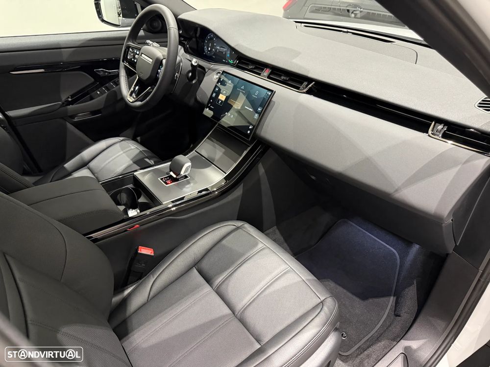 Land Rover Range Rover Evoque 1.5 P270e AWD S Auto - 8