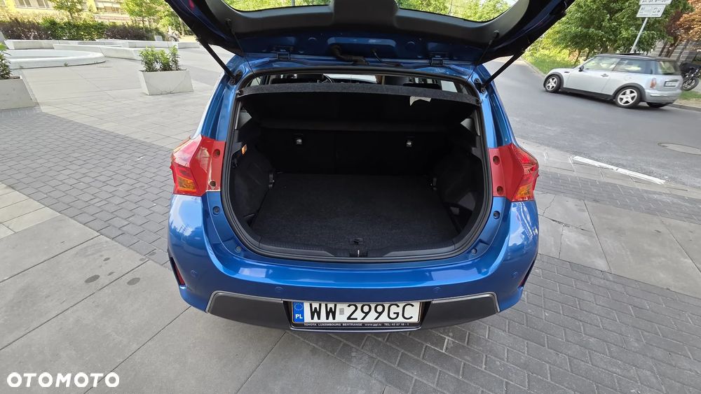 Toyota Auris 1.8 HSD Luna - 3