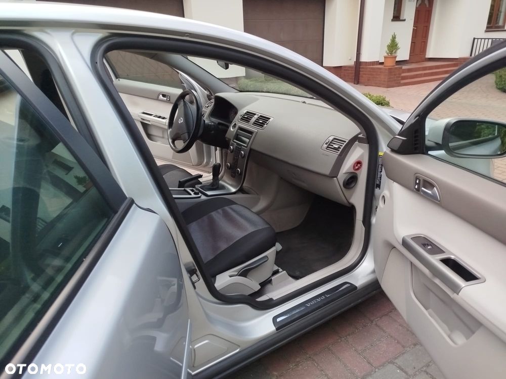 Volvo V50 - 13