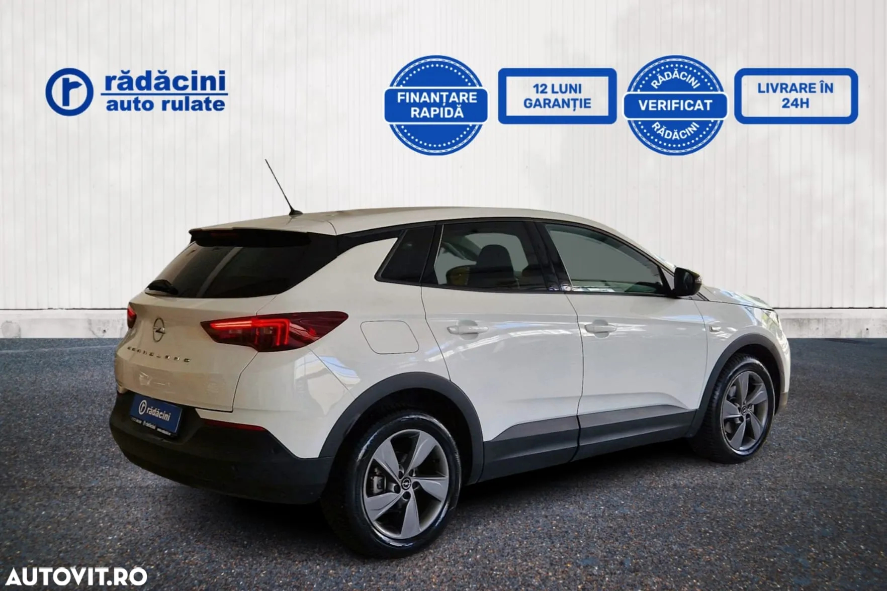Opel Grandland X 1.2 Turbo START/STOP Business Edition - 4
