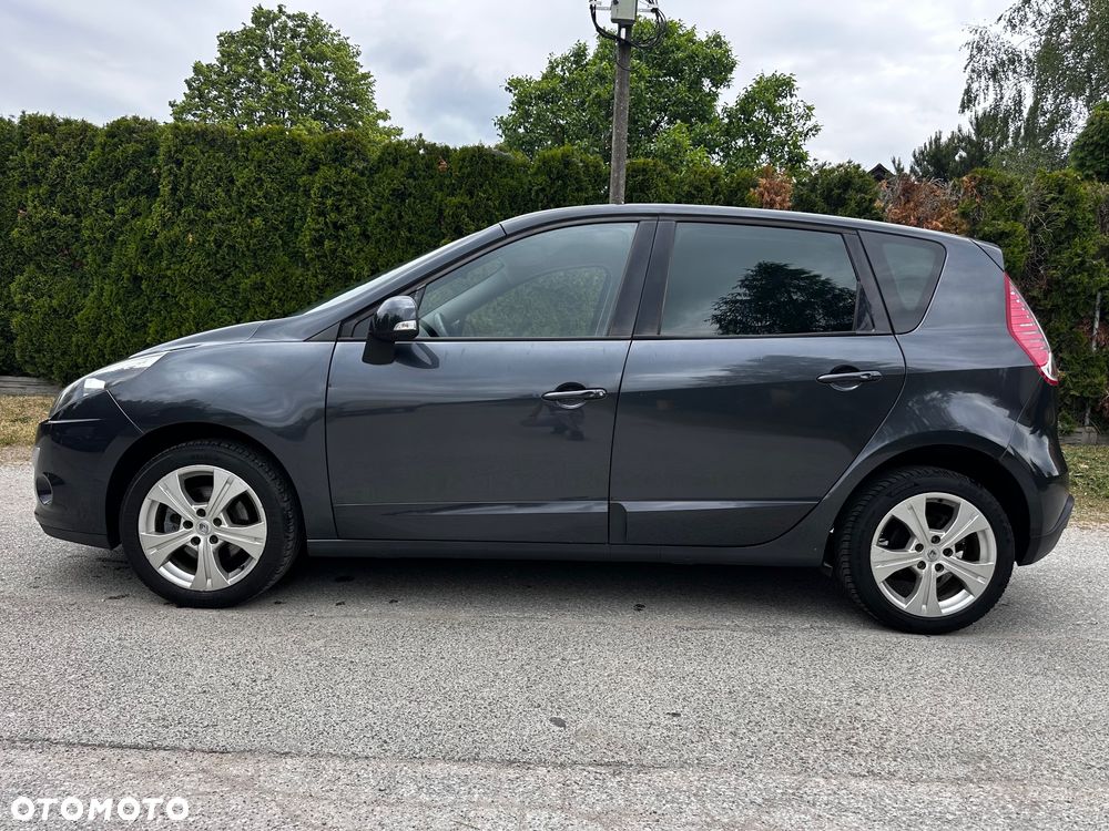 Renault Scenic 1.6 16V 110 Authentique - 5