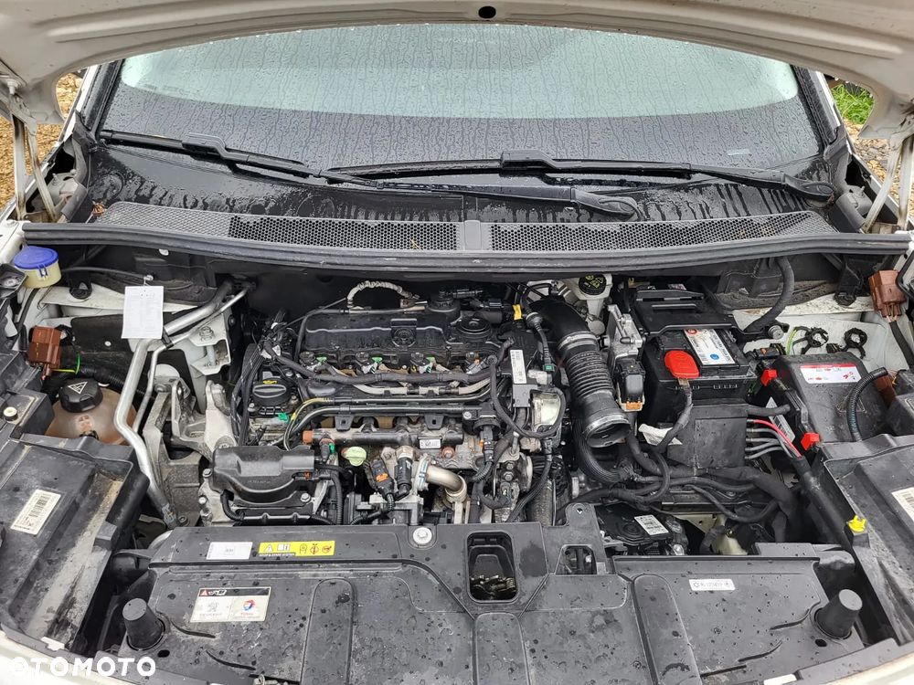 Peugeot 3008 - 18
