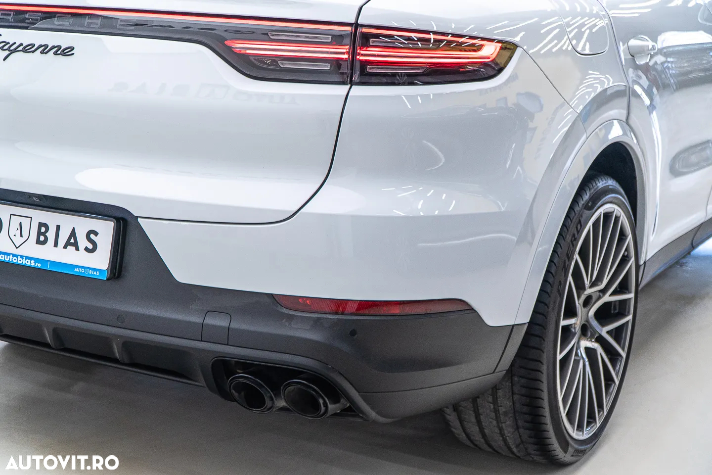 Porsche Cayenne Coupe Tiptronic S - 39