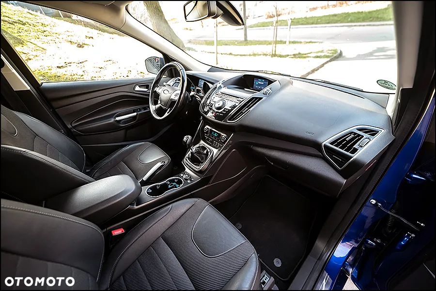 Ford Kuga - 18